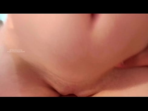 ❤️ Saré di kamar adina sarta éta kumaha kuring hudang porno homemade di urang ﹏
